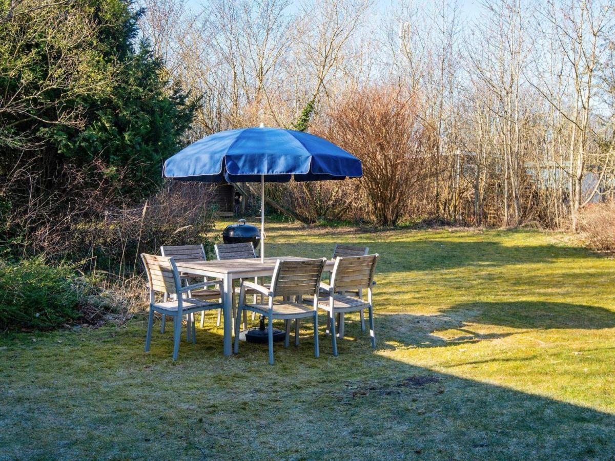 4 Person Holiday Home In Nibe Eksteriør bilde