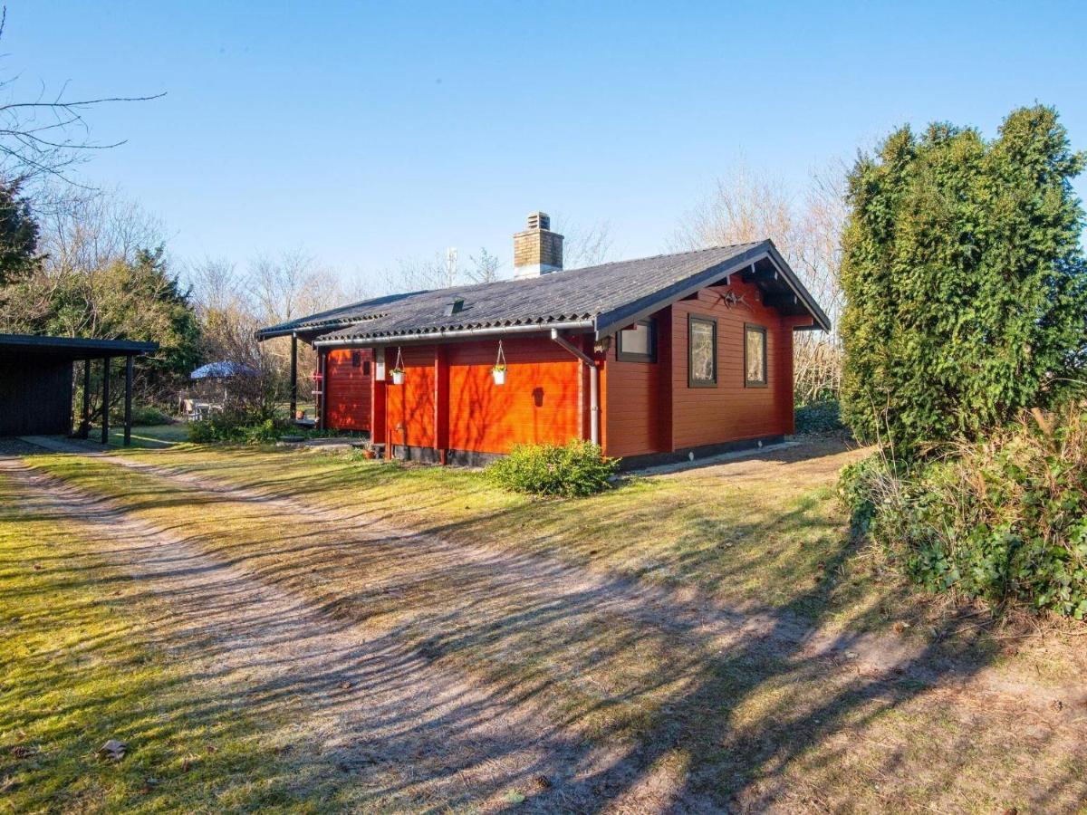 4 Person Holiday Home In Nibe Eksteriør bilde